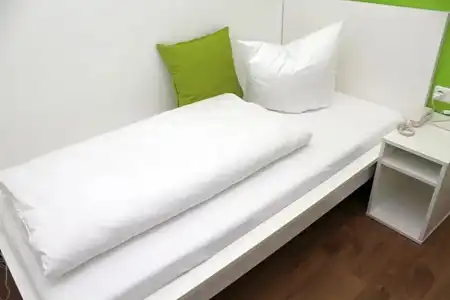 Hostel S16 - 32
