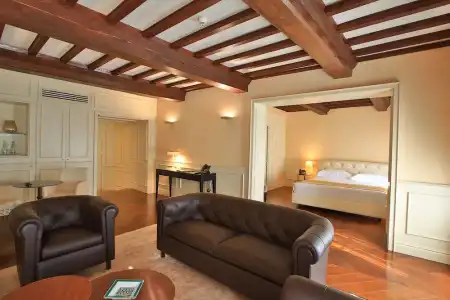 Rua Frati 48 in San Francesco - 103