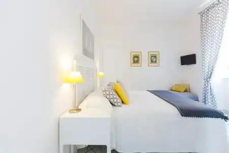 B&B Piazza Fratti - 40