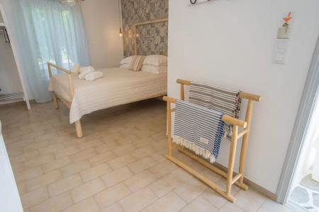 Cyclades Studios - 221