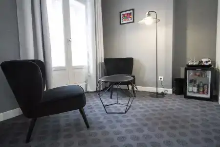Majestic Bordeaux - 14