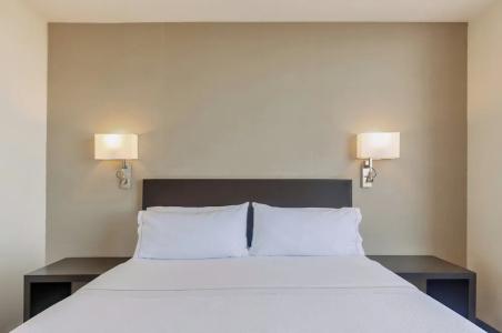 Fiesta Inn Centro Historico - 42