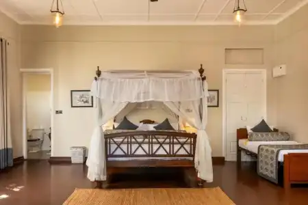 Castle Hill Bungalow Boutique - 28