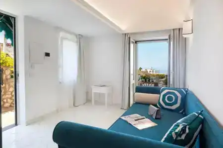 Relais 2 Pini - 44