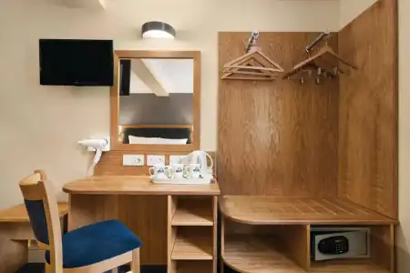 Days Inn by Wyndham London Hyde Park - 20