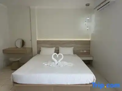 OYO 1032 Beds Patong - 35