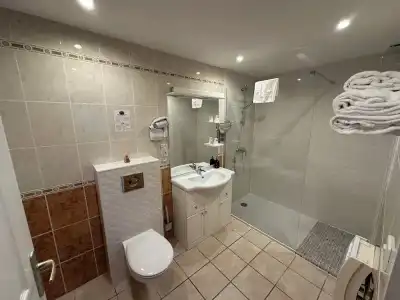 Hôtel Chiffre - 107