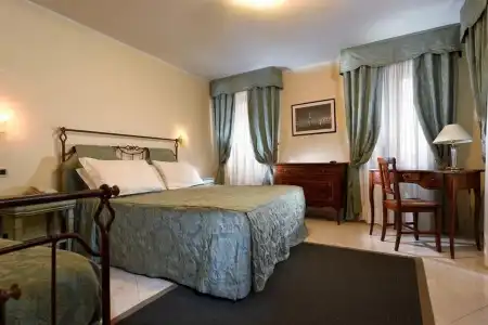 La Locandiera - 2