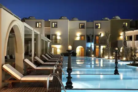 The Ixian Grand & All Suites - 20