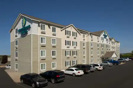 WoodSpring Suites Topeka - 5