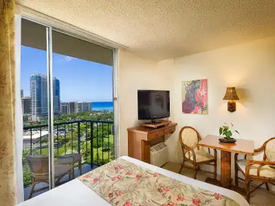 Luana Waikiki & Suites - 64