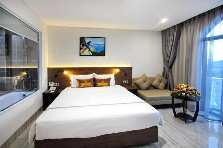 Crown Nguyen Hoang - 74