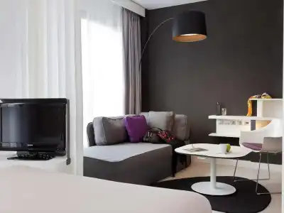 Novotel Suites Malaga Centro - 4