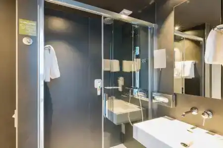 ibis Styles Basel City - 35