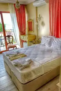 Stone Hill Otel - 36