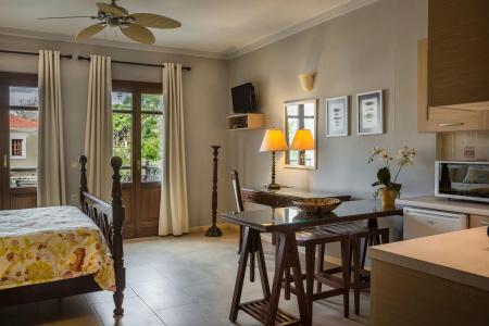 Balhambra Suites - Adults Only - 140