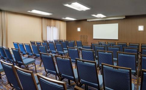 Courtyard Denver Central Park - 16