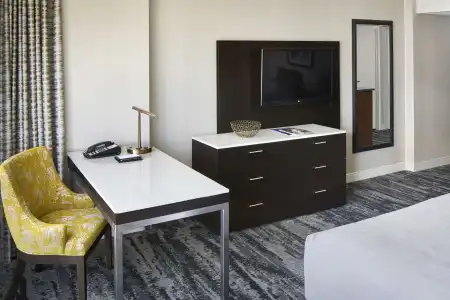 Hyatt Regency Vancouver - 36