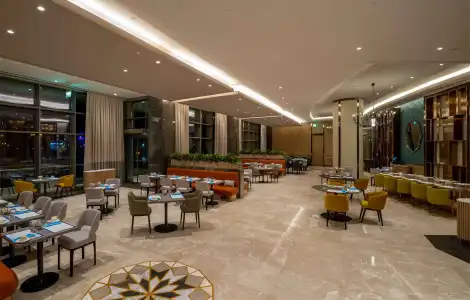 Hilton Mall Of - 22