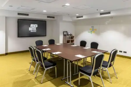 Pentahotel - 16
