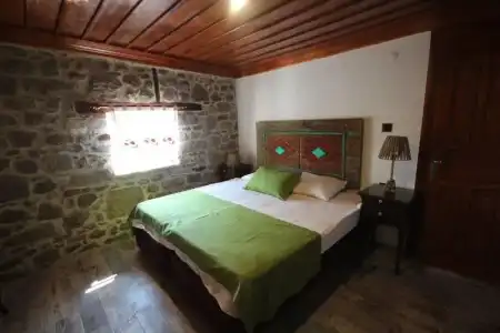 TAŞKONAK - 36