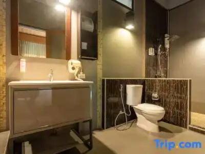 The Grace Amphawa - 110