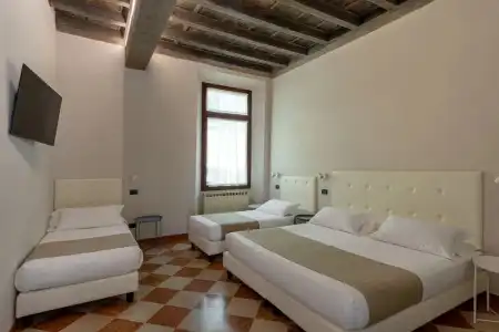 Residenza Ca' Tazzoli , Mantegnas - 21