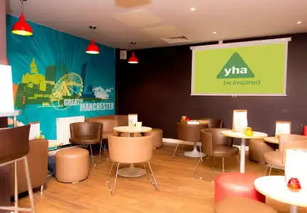 YHA Manchester - Hostel - 13