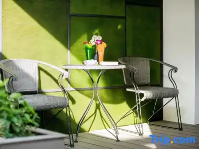 Colorize Boutique - 102