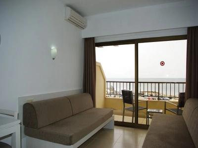 Apartamentos Embat - 14