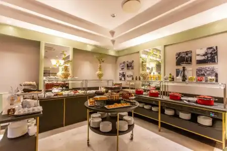 Leonardo Boutique Rome Monti - 15