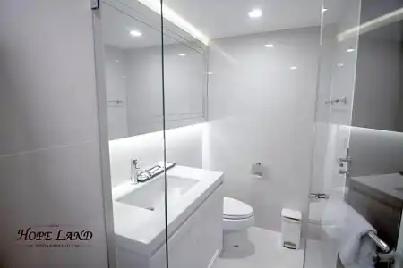 Hope Land Sukhumvit 8 - 48