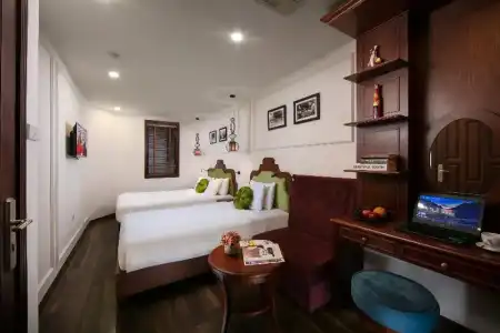 Vision Premier & Spa - 112