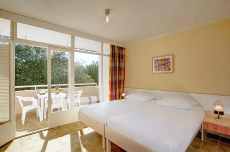 Lanterna Resort - 1