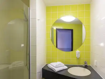 B&B Oberhausen am Centro - 7
