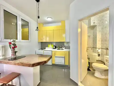 Sun Rose Apartments - 240