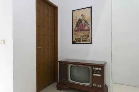 RedDoorz Plus near Cilandak Town Square 2 - 10