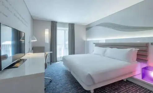 The Morrison Dublin, Curio Collection by Hilton - 44