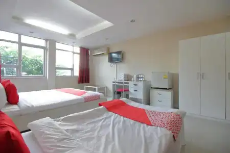 OYO 102 Diamond Residence Silom - 97