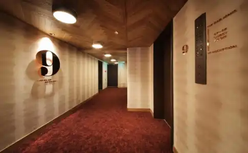 Unwind & Bar Sapporo - 10