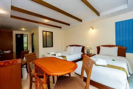 Ao Nang Bay Resort - 12