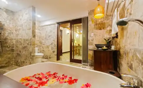 Pomelo Garden Boutique Villa - 11