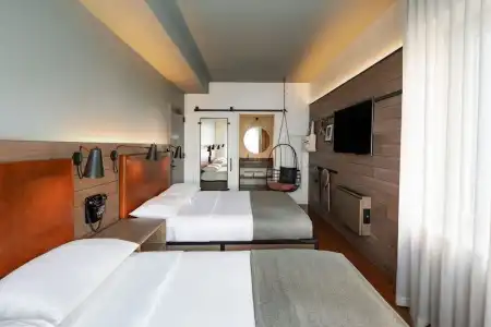 Moxy NYC Downtown - 45