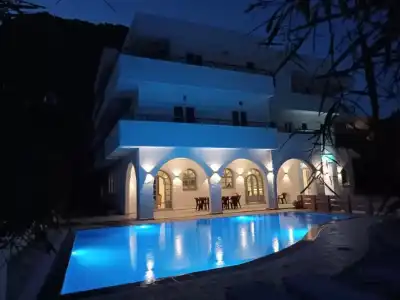 Matala Hostel - 6