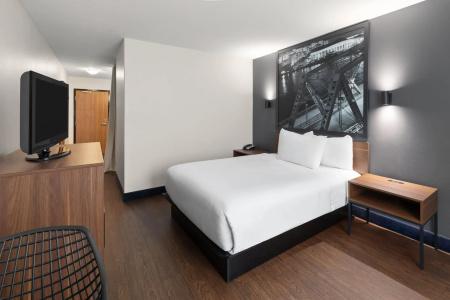 Super 8 by Wyndham Trois-Rivieres - 40