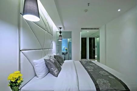 Sukhumvit Suites - 60