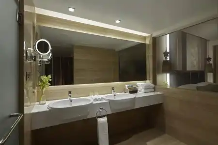 The Landmark Bangkok - 51