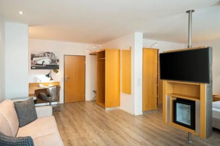 ANA Neotel, Trademark Collection by Wyndham - 53