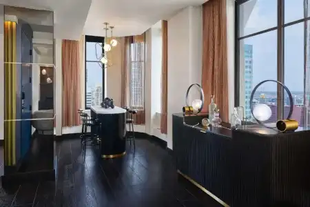 W Minneapolis - The Foshay - 96