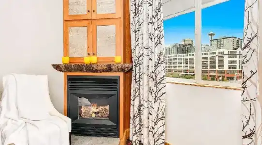 The Edgewater - 121